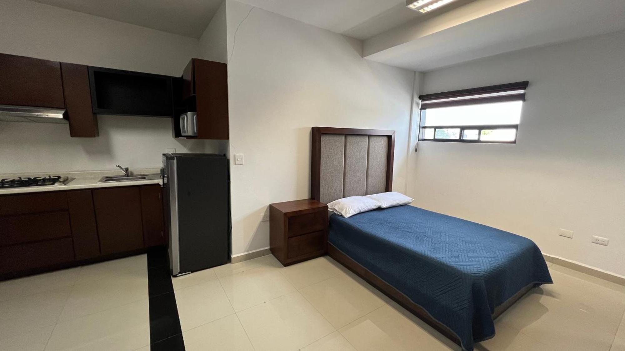 Hotel Plazuela Кадерейта-Хименес Экстерьер фото